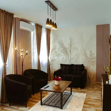 Excelsior Central-steps From Metro Apartman *