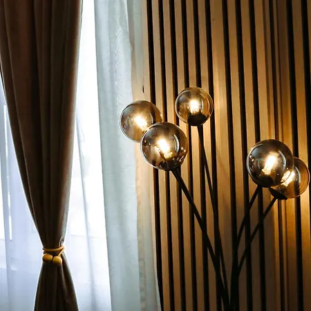 Apartman Excelsior Central-steps From Metro *
