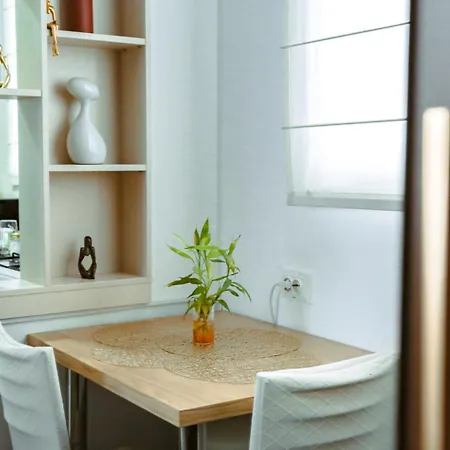 Excelsior Central-steps From Metro Apartman *
